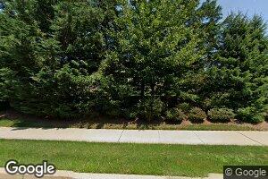 8 Winfield Dr, Woodcliff Lake, NJ 07677