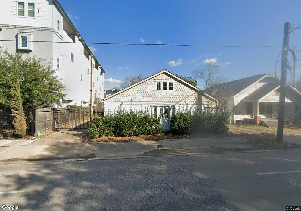 910 Yale St, Houston, TX 77008 - photo 1
