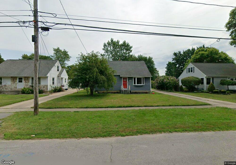 265 Drake Dr, North Tonawanda, NY 14120 - photo 1