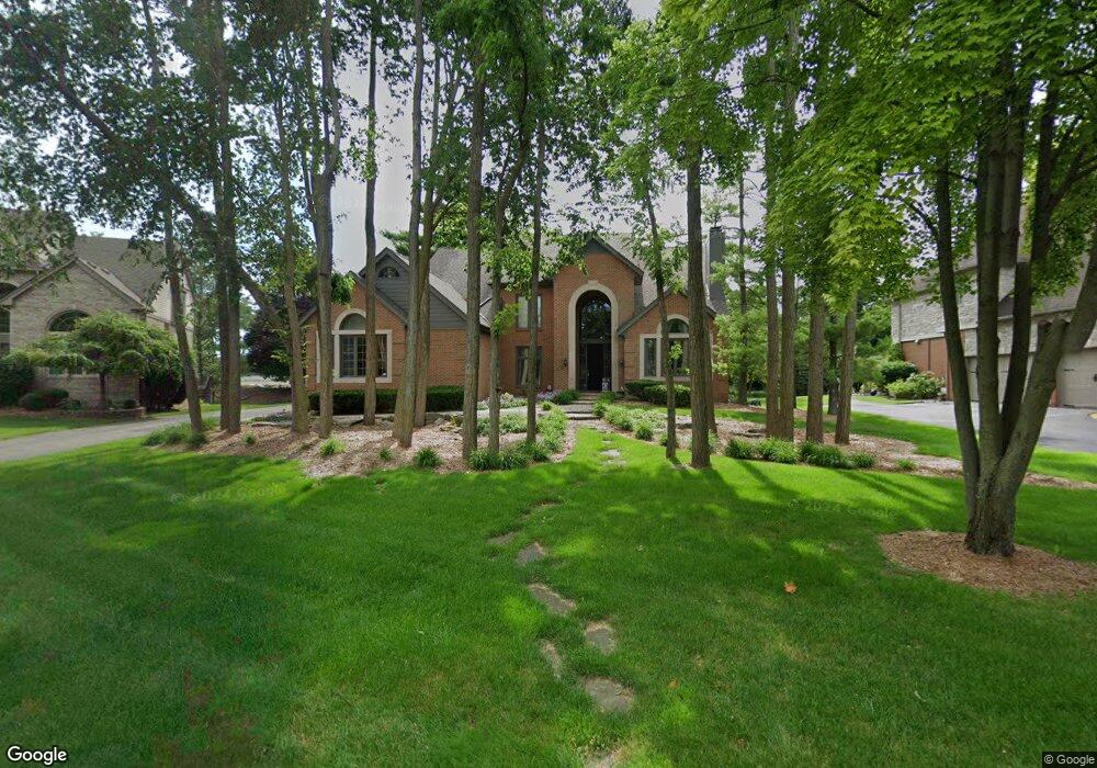 3295 Long Meadow Ct, West Bloomfield, MI 48324 - photo 1