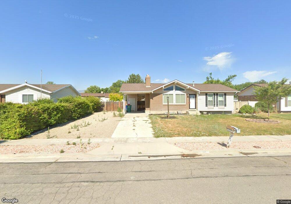 12742 S Gilbert Dr, Riverton, UT 84065 - photo 1