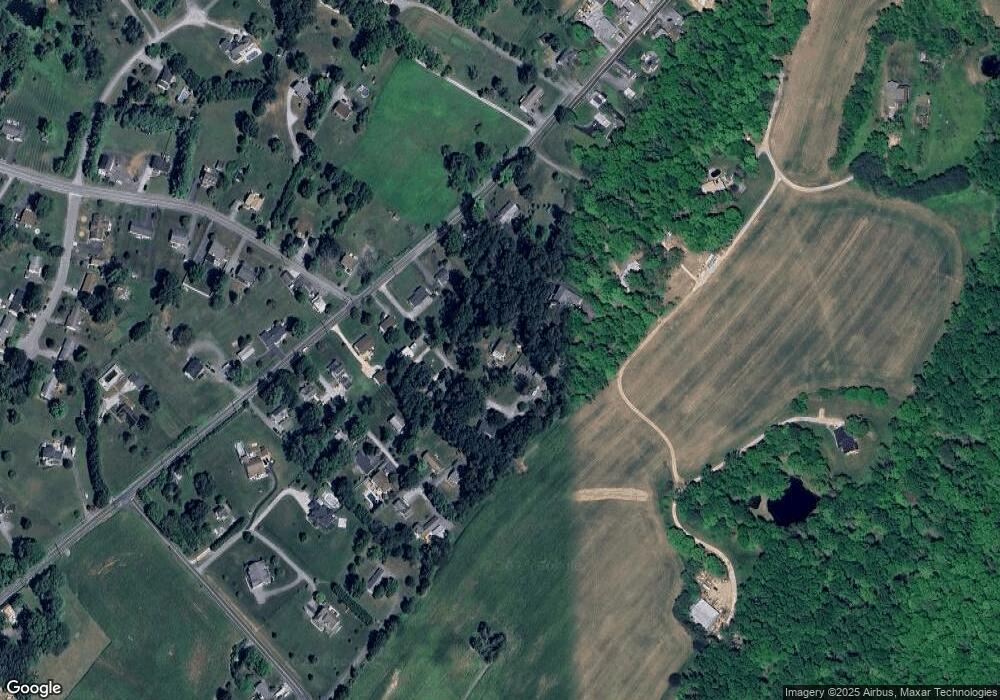 1116 Lynn Haven Dr, Westminster, MD 21157 - photo 1