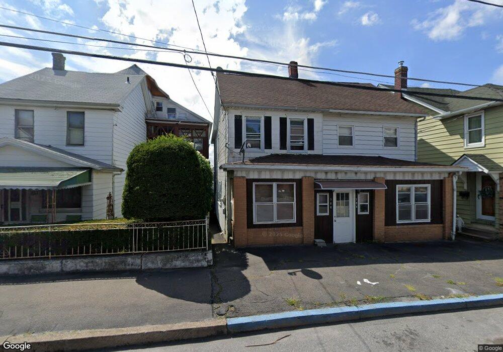 704 N Vine St unit R, Hazleton, PA 18201 - photo 1