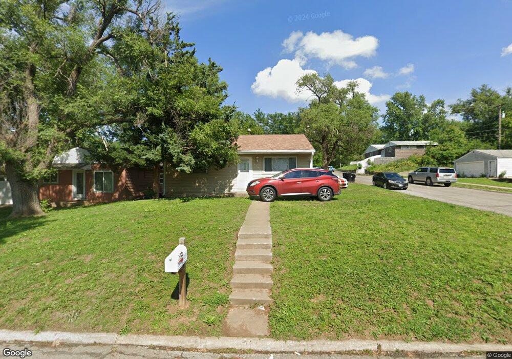 3140 SE Humboldt St, Topeka, KS 66605 - photo 1
