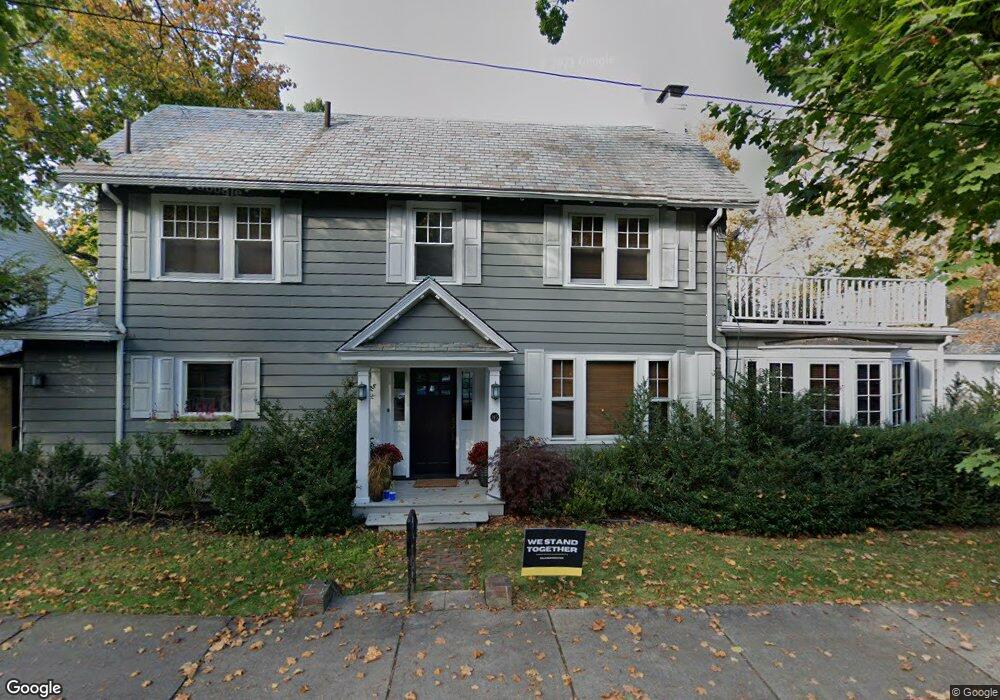 145 Algonquin Rd, Chestnut Hill, MA 02467 - photo 1