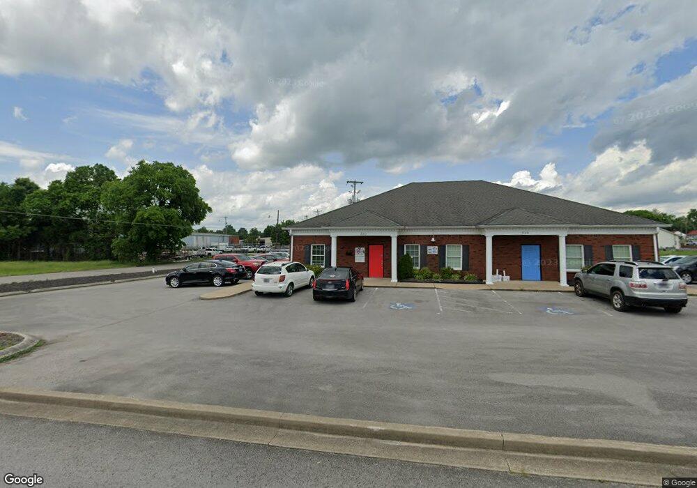 220 W Cedar St, Shelbyville, TN 37160 - photo 1