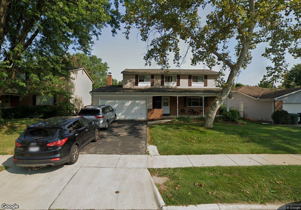 1302 Clydesdale Ct, Columbus, OH 43229 - photo 1