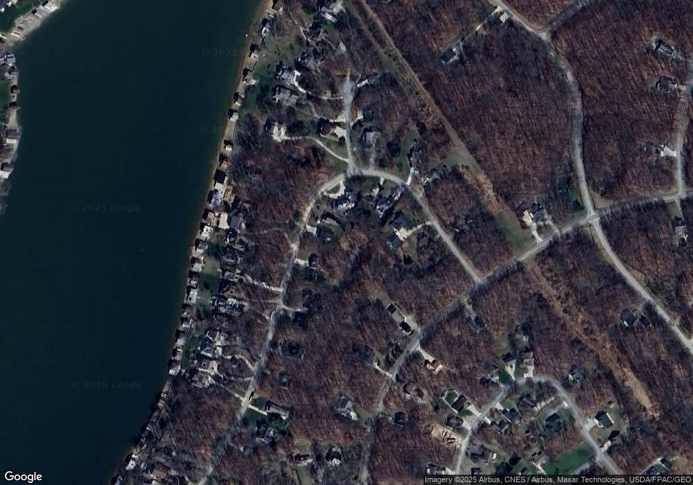 922 Kingsway Cir, Howard, OH 43028 - photo 1