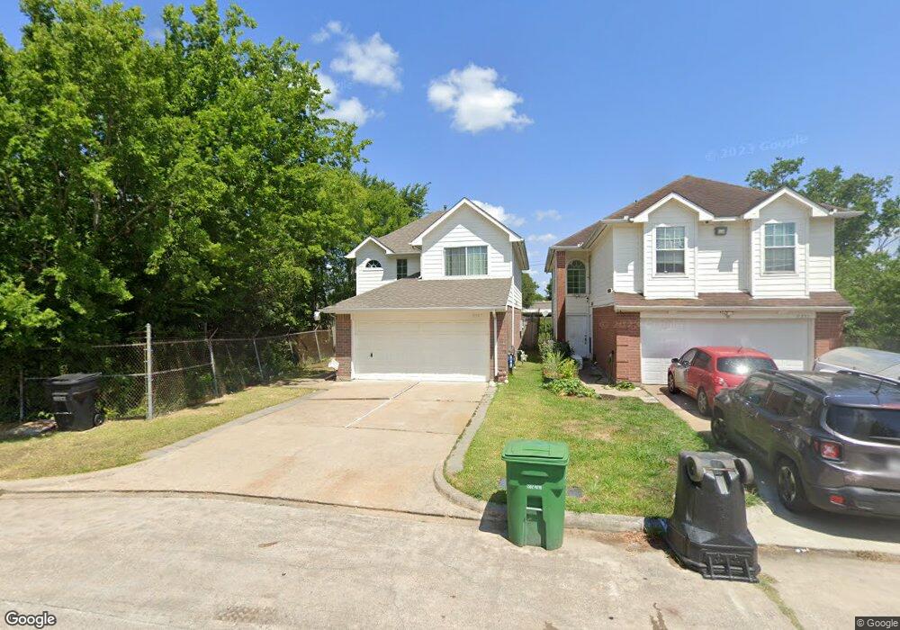 9247 Kingsflower Cir, Houston, TX 77075 - photo 1