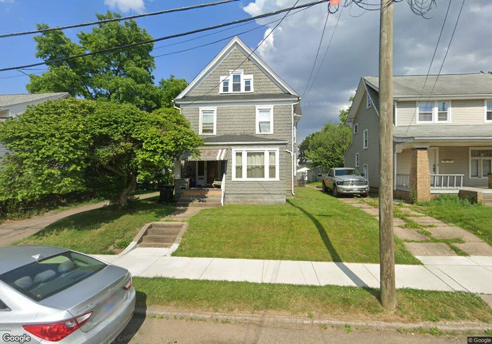 914 Wertz Ave SW, Canton, OH 44710 - photo 1