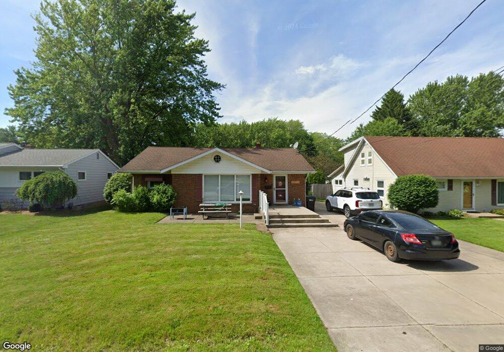 3716 Meadow Dr, Erie, PA 16506 - photo 1