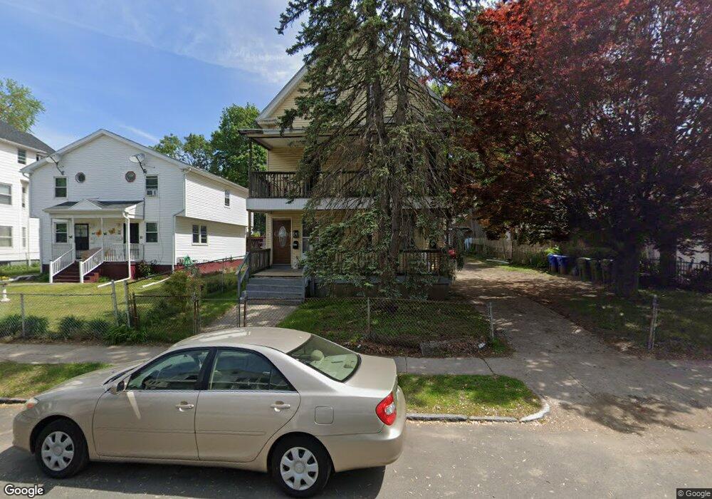 103 Massasoit St unit 105, Springfield, MA 01107 - photo 1