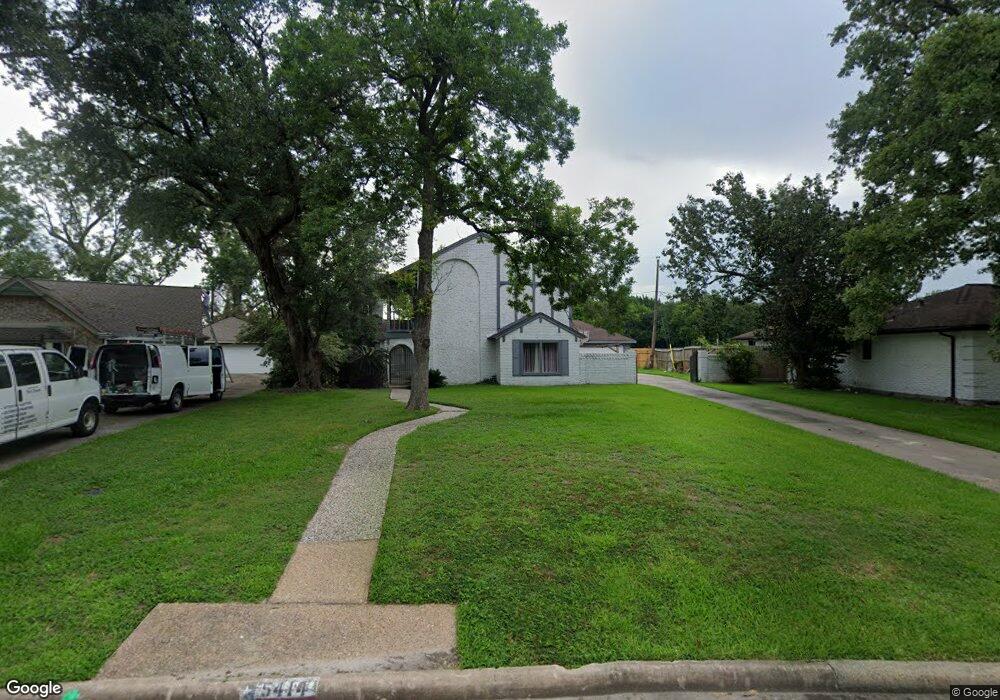 5414 Winding Way Dr, Houston, TX 77091 - photo 1