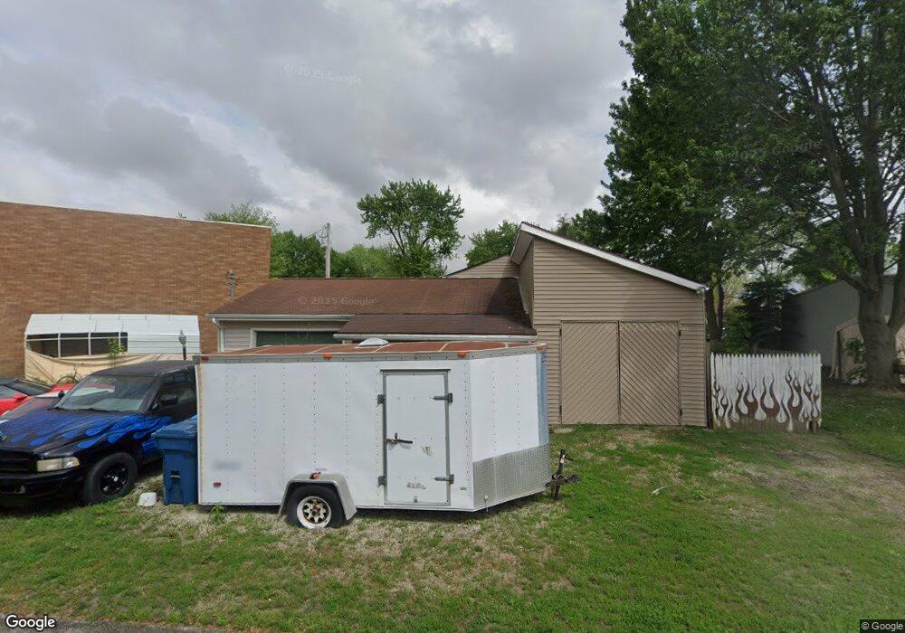 204 E Second St, Converse, IN 46919 - photo 1