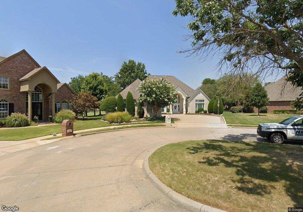 122 S Forest Ridge Blvd, Broken Arrow, OK 74014 - photo 1