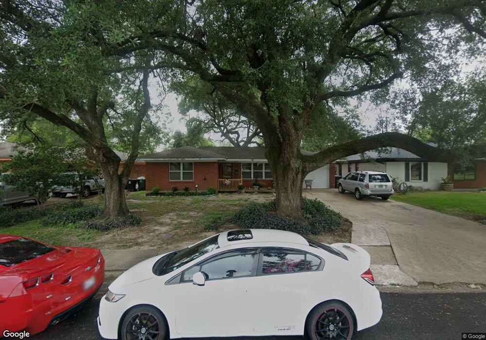 5421 Viking Dr, Houston, TX 77092 - photo 1