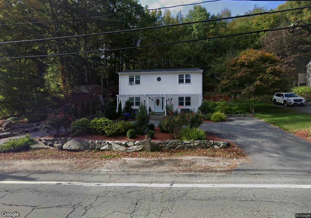 8 Farnum Pike, Smithfield, RI 02917 - photo 1