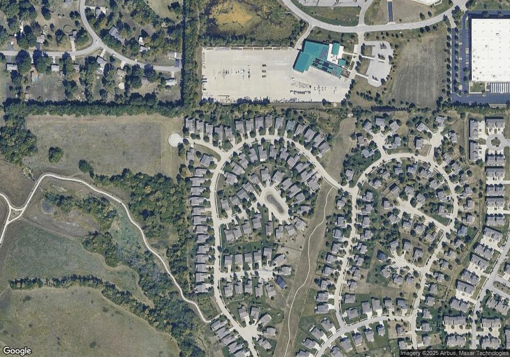 23716 W 88th St, Lenexa, KS 66227 - photo 1