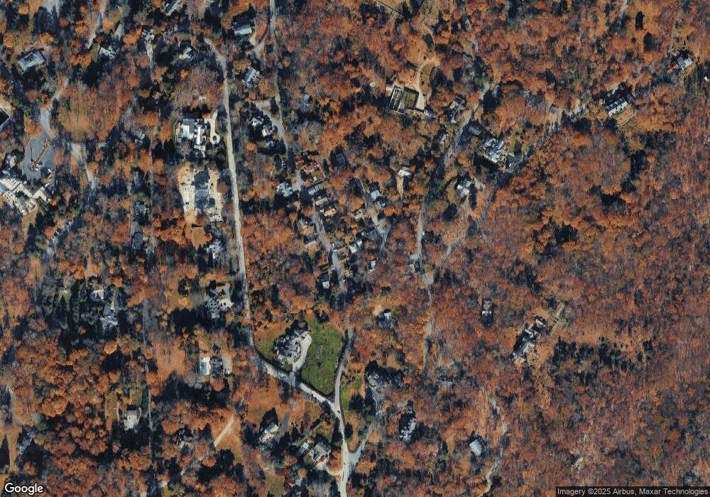 1 Stable Rd, Tuxedo Park, NY 10987 - photo 1