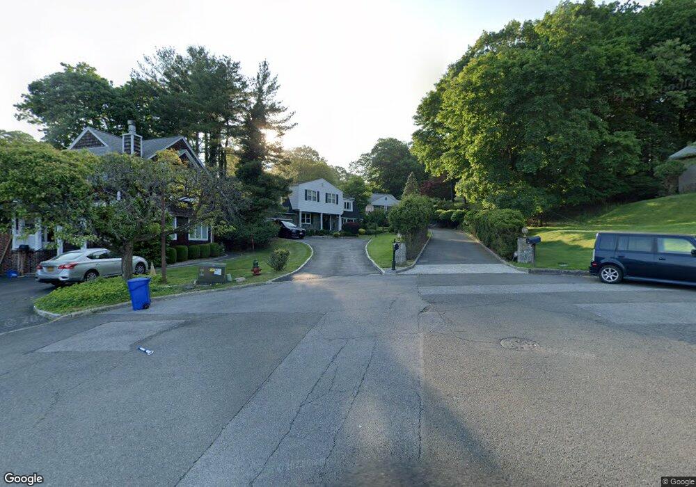 71 Tarryhill Rd, Tarrytown, NY 10591 - photo 1