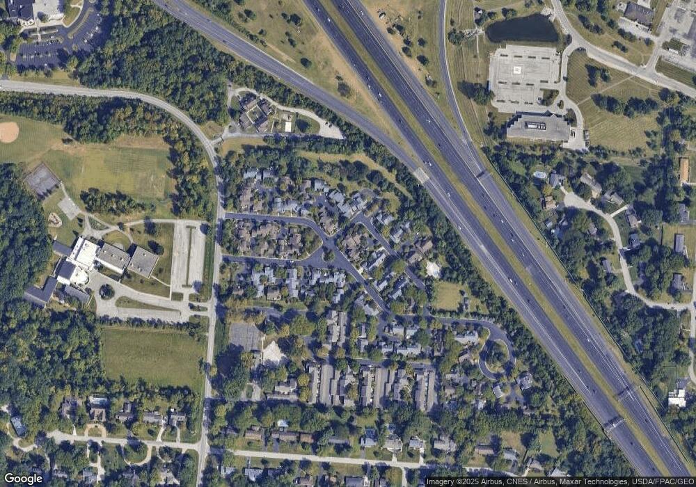 154 Flores Place unit 38, Columbus, OH 43213 - photo 1