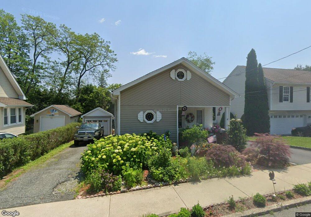 20 Pearl St, Bloomingdale, NJ 07403 - photo 1