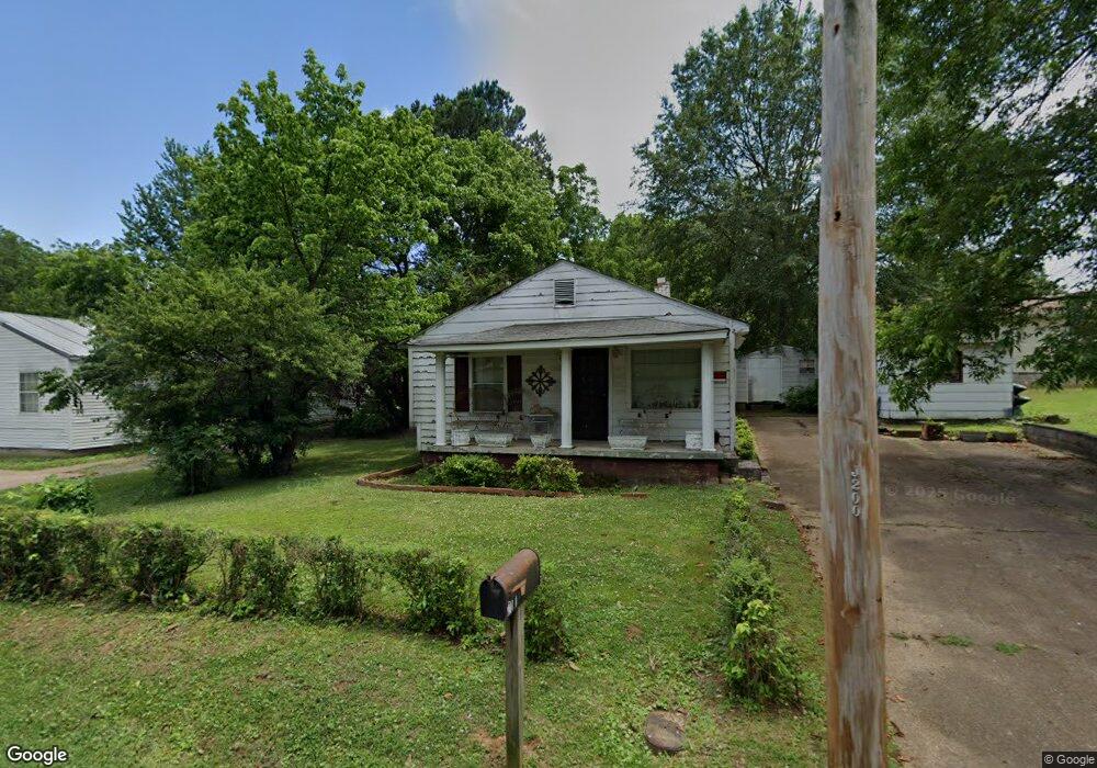 200 Rivers St, Jackson, TN 38301 - photo 1