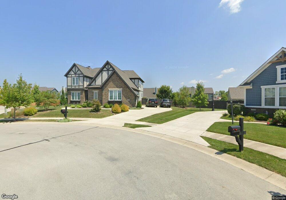 10838 Solis Cir, Fishers, IN 46038 - photo 1