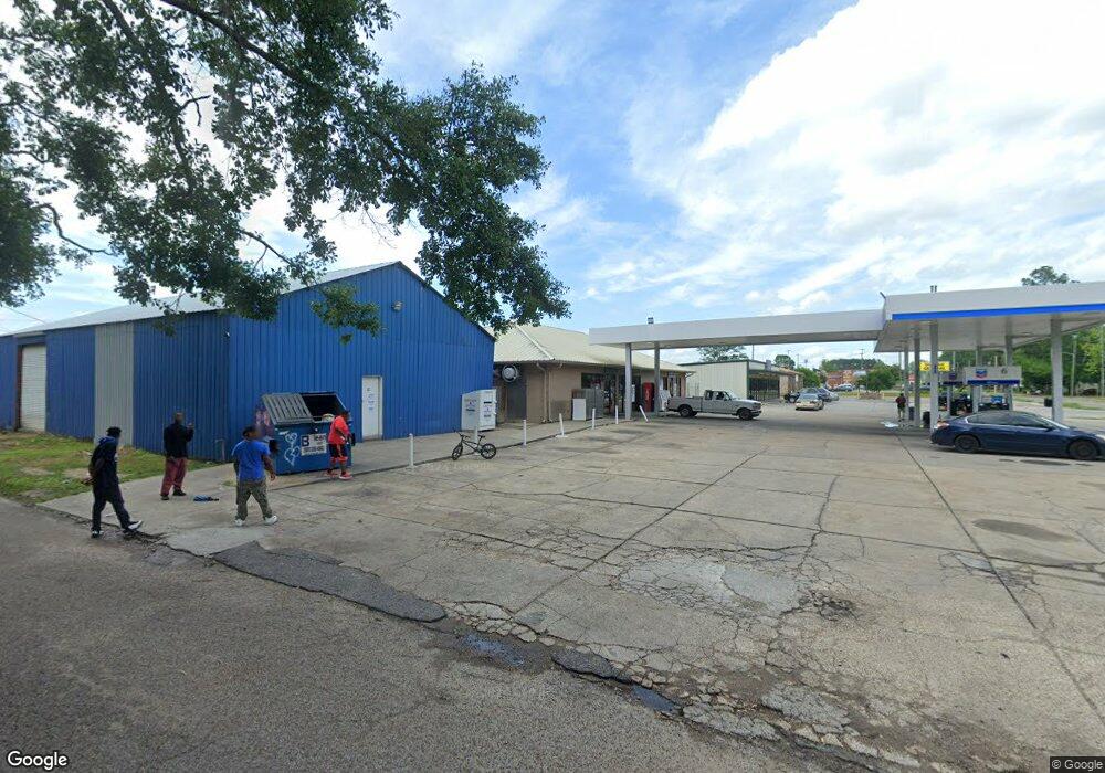 868 S 16th Ave, Laurel, MS 39440 - photo 1