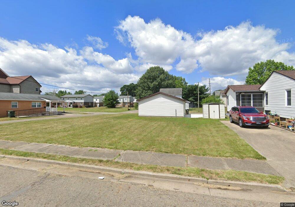 921 Gibbs Ave NE, Canton, OH 44705 - photo 1