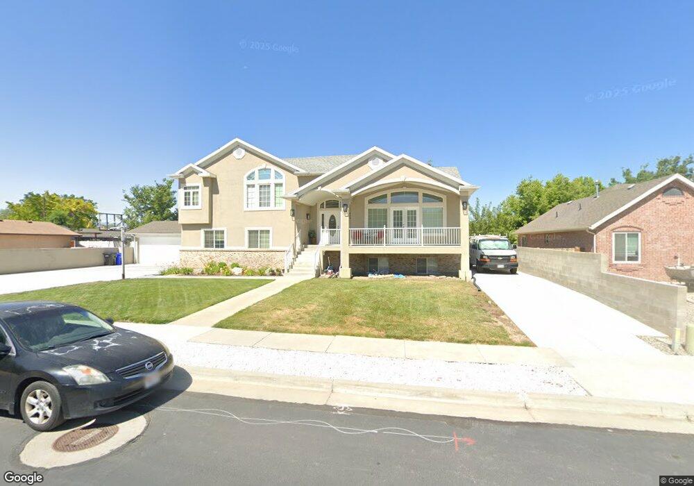 8562 S 1600 W, West Jordan, UT 84088 - photo 1