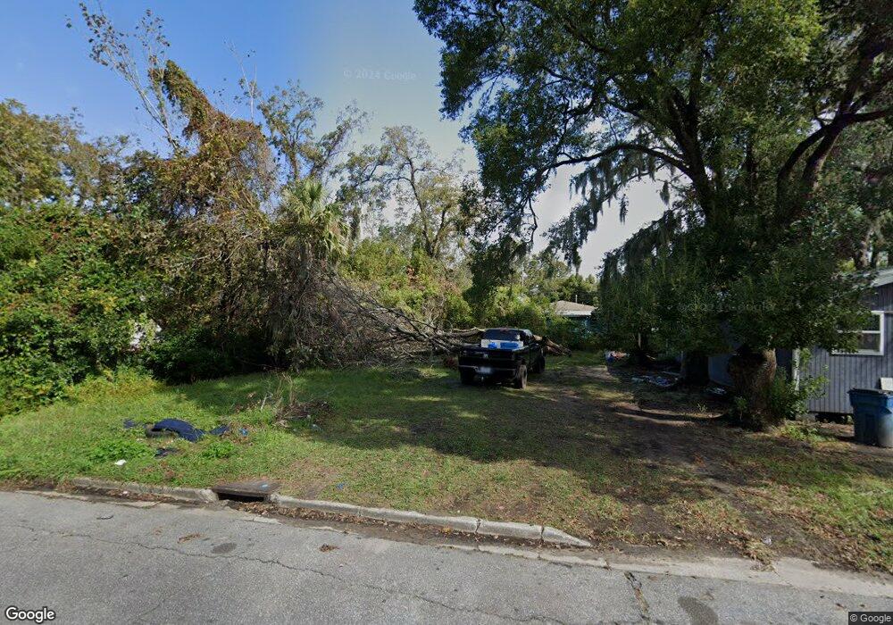 2416 Wolfe St, Brunswick, GA 31520 - photo 1