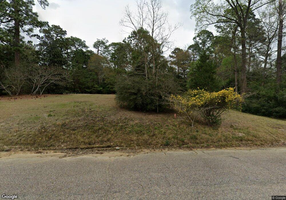 423 Lakeshore Dr, Fayetteville, NC 28305 - photo 1