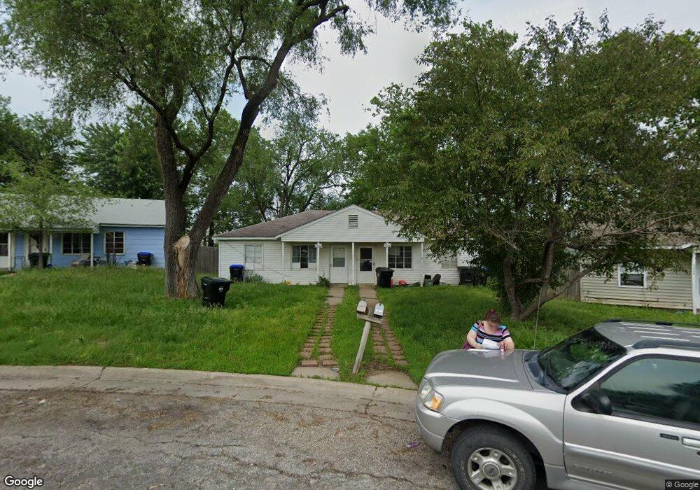 3330 SW Brendan Ave, Topeka, KS 66611 - photo 1