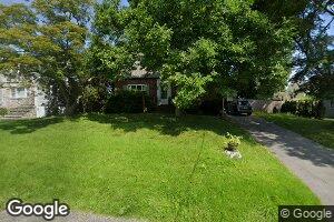 16 Wall Ave, Valhalla, NY 10595