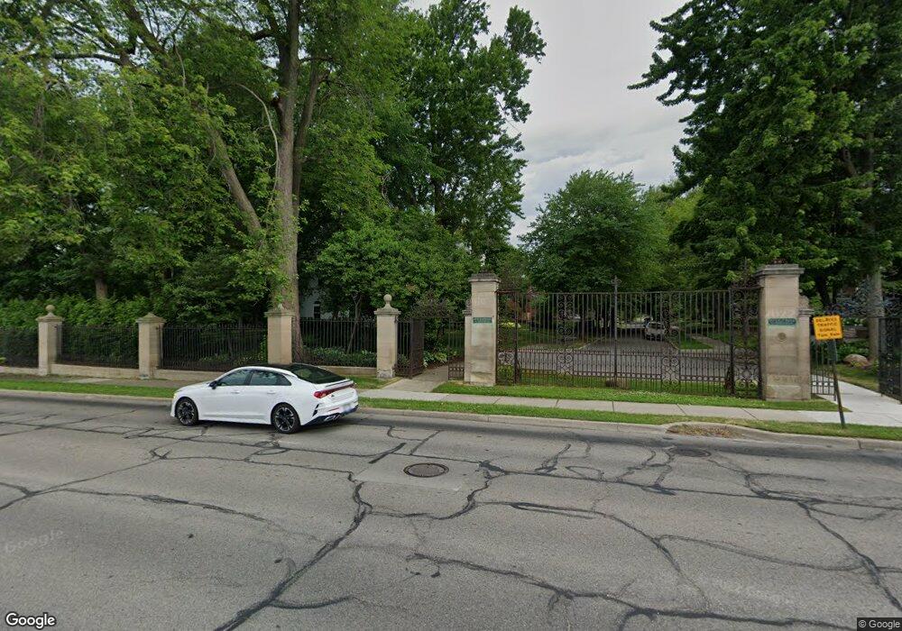 23 Beverly Rd, Grosse Pointe Farms, MI 48236 - photo 1