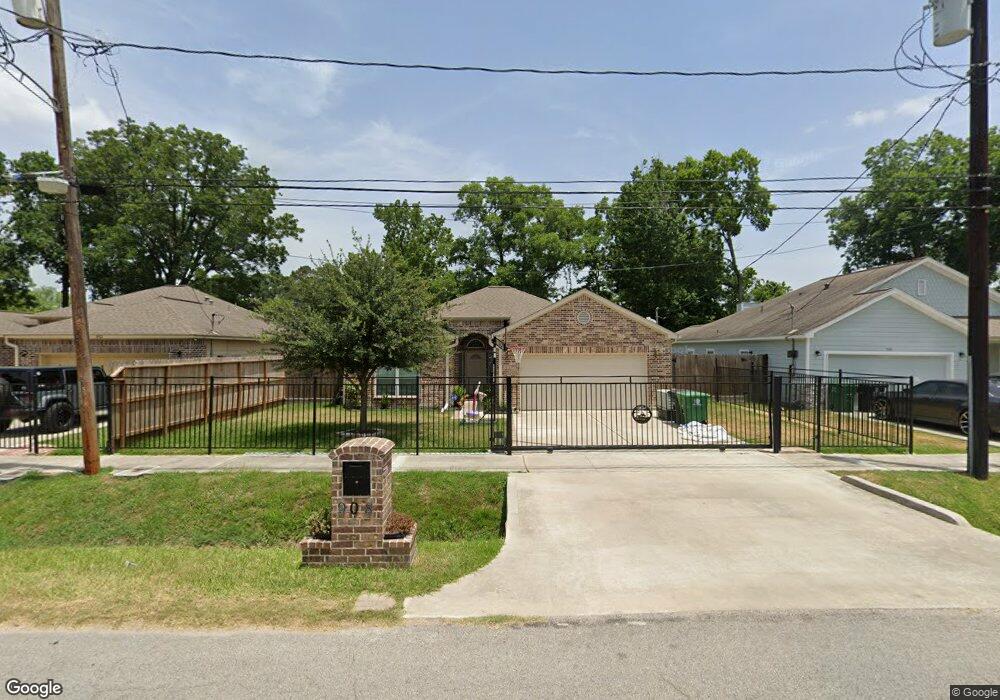 908 Conklin St, Houston, TX 77088 - photo 1