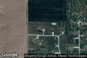 150 Sundrop Rd, Flora, IL 62839