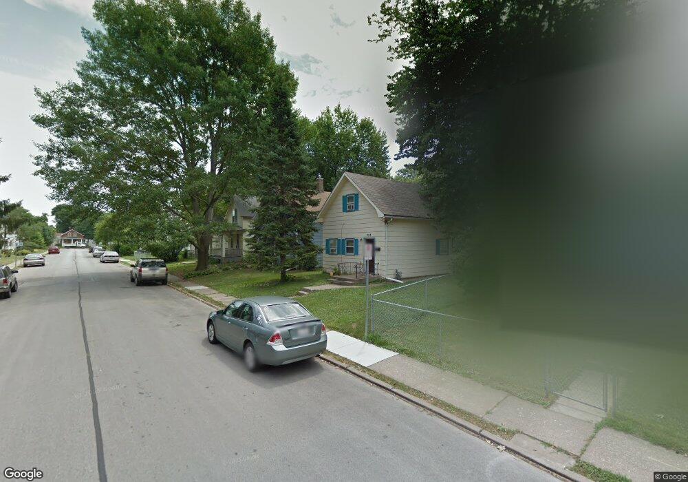 1343 W 14th St, Davenport, IA 52804 - photo 1