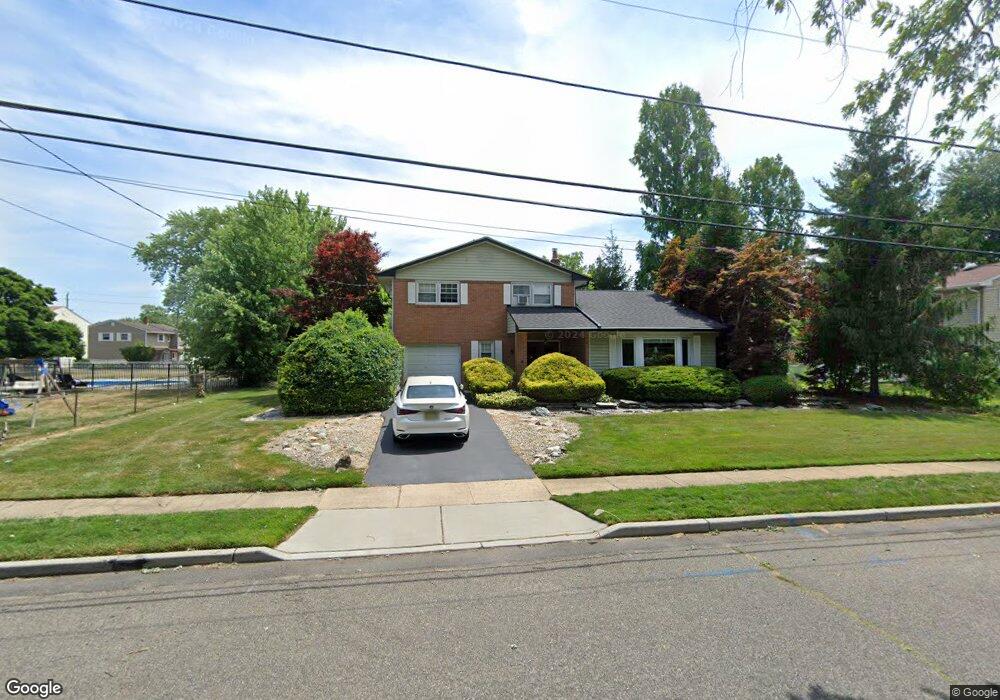 5 Shawnee Ln, Old Bridge, NJ 08857 - photo 1