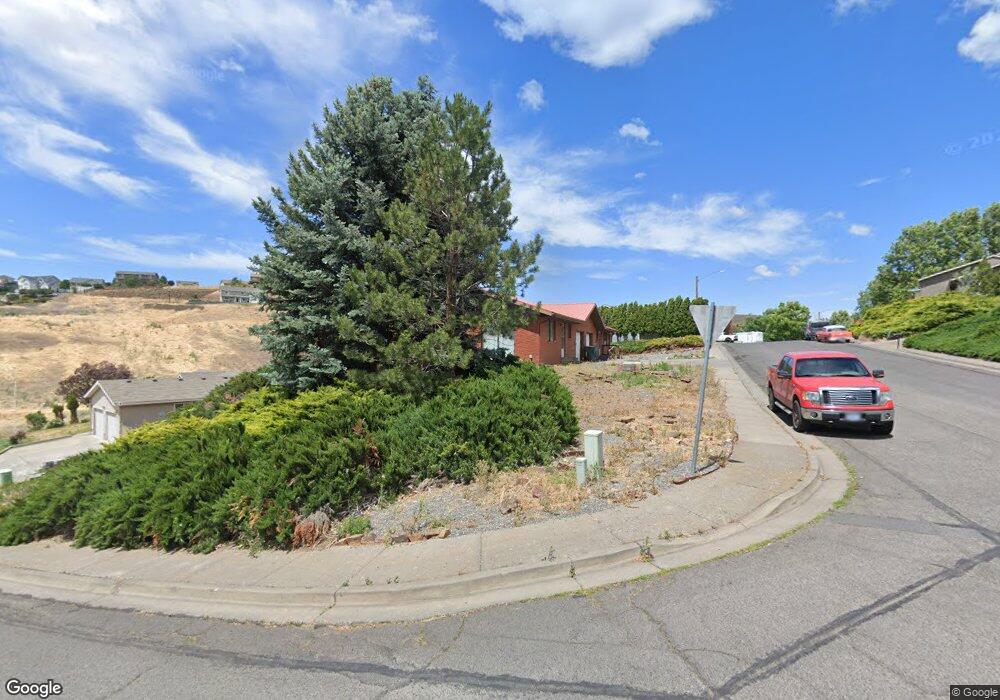 503 NW 21st St, Pendleton, OR 97801 - photo 1