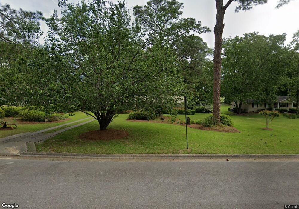 1925 2nd St SE, Moultrie, GA 31768 - photo 1