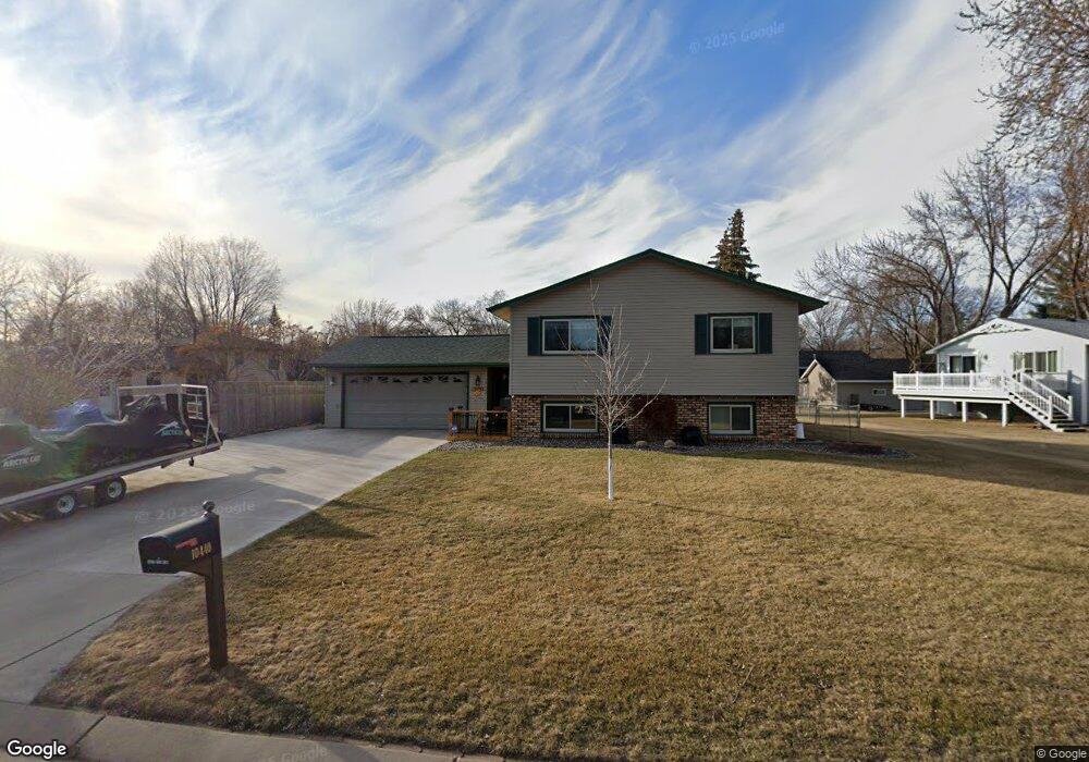10440 99th Place N, Maple Grove, MN 55369 - photo 1