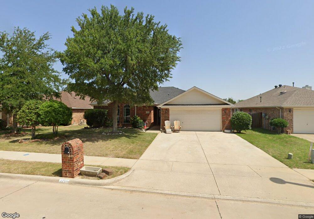 2705 Hilcroft Ave, Denton, TX 76210 - photo 1