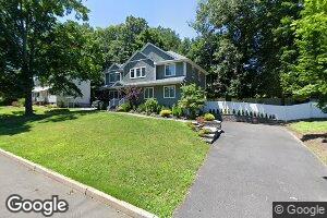 9 S 3rd St, Park Ridge, NJ 07656