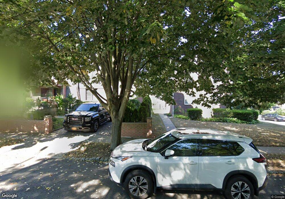 3204 168th St, Flushing, NY 11358 - photo 1