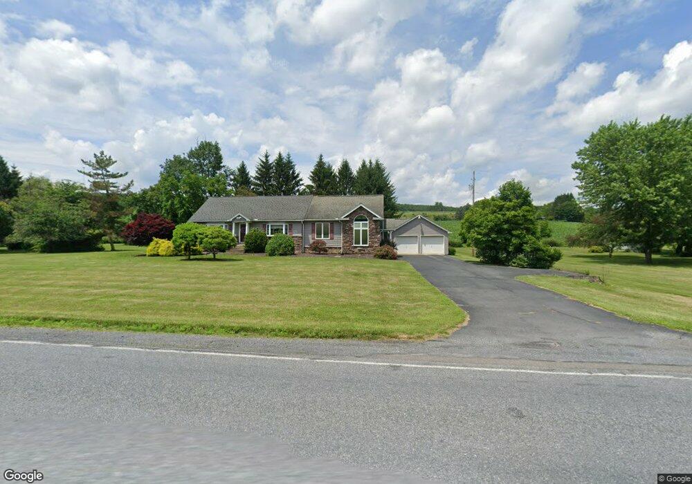 613 Penn Dr, Tamaqua, PA 18252 - photo 1