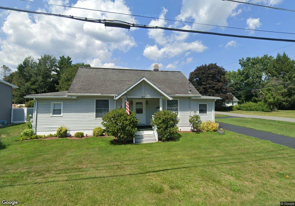 802 Pleasantview Ave, Schenectady, NY 12302 - photo 1