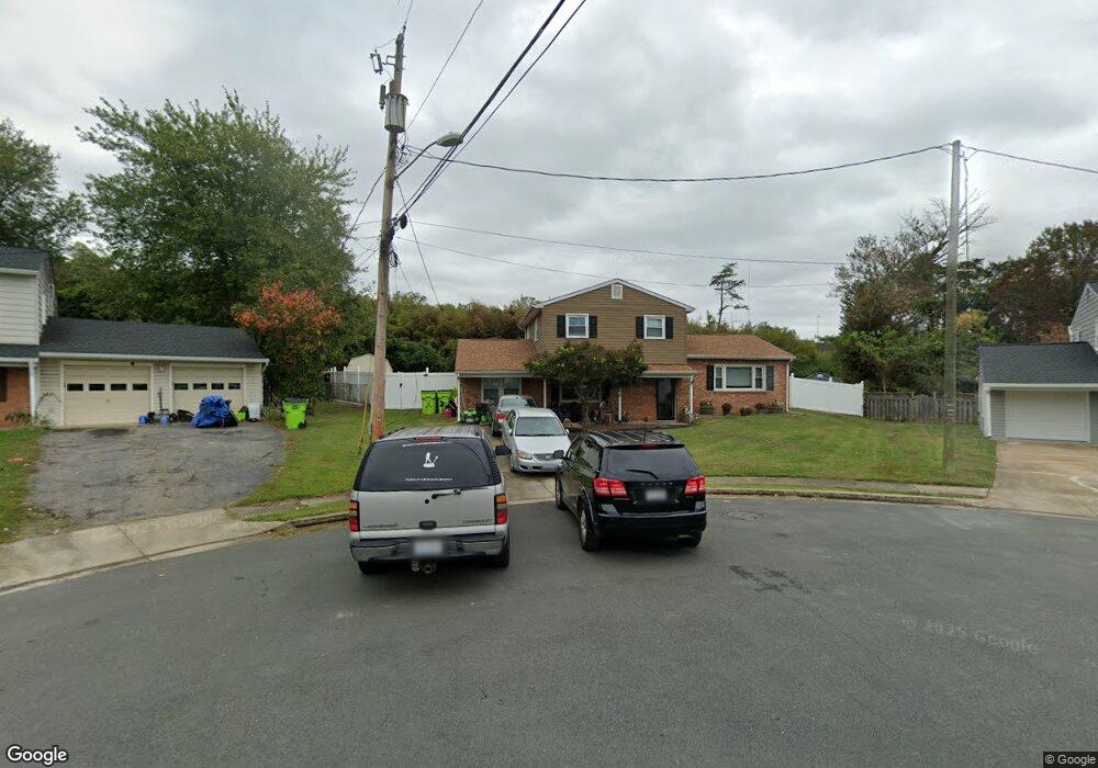 4170 Nichols Ct, Dumfries, VA 22026 - photo 1