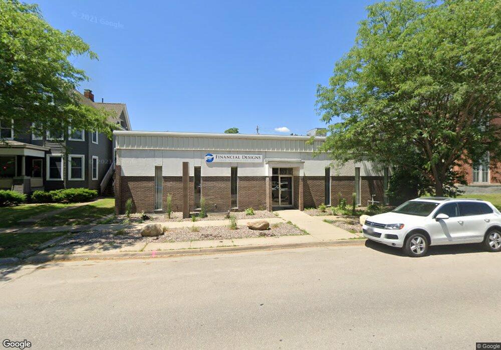 209 Franklin St unit B5-B6, Cedar Falls, IA 50613 - photo 1